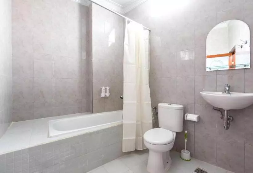 Majatalo Baliamandarlinghouse