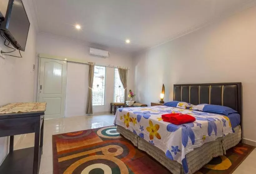 Majatalo Baliamandarlinghouse