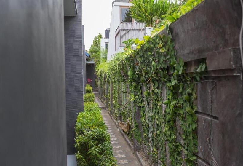 膳宿费 Baliamandarlinghouse