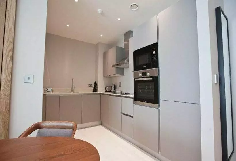 Sanctum Belsize Road