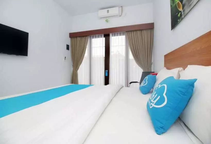 ホテル Airy Denpasar Barat Gunung Mas Gang Fujiyama 9 Bali