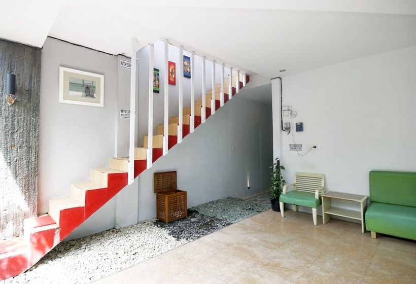 Szálloda Airy Denpasar Barat Gunung Mas Gang Fujiyama 9 Bali