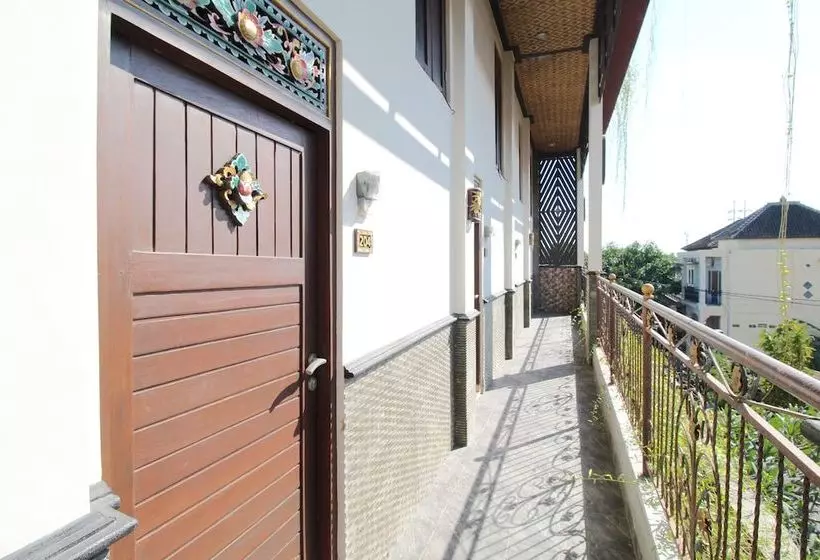 Hotelli Airy Denpasar Selatan Pulau Galang Gang Griya Dadi 18 Bali