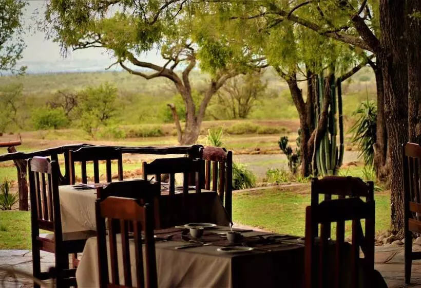 Hotelli Amaka Private Game Reserve And Safaris