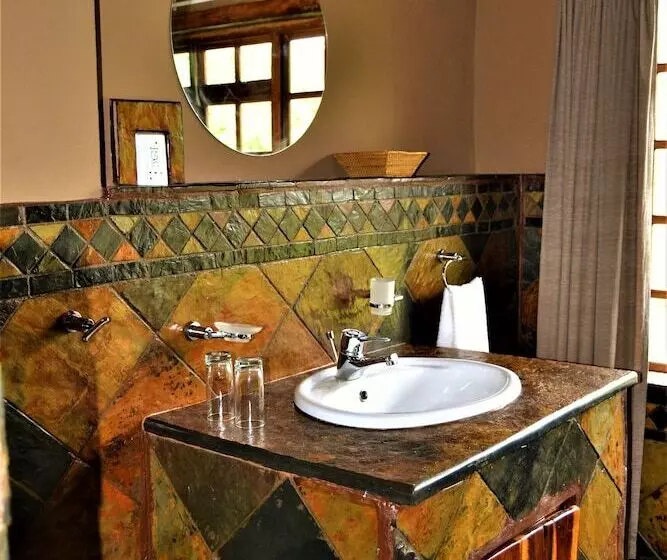 Hotelli Amaka Private Game Reserve And Safaris