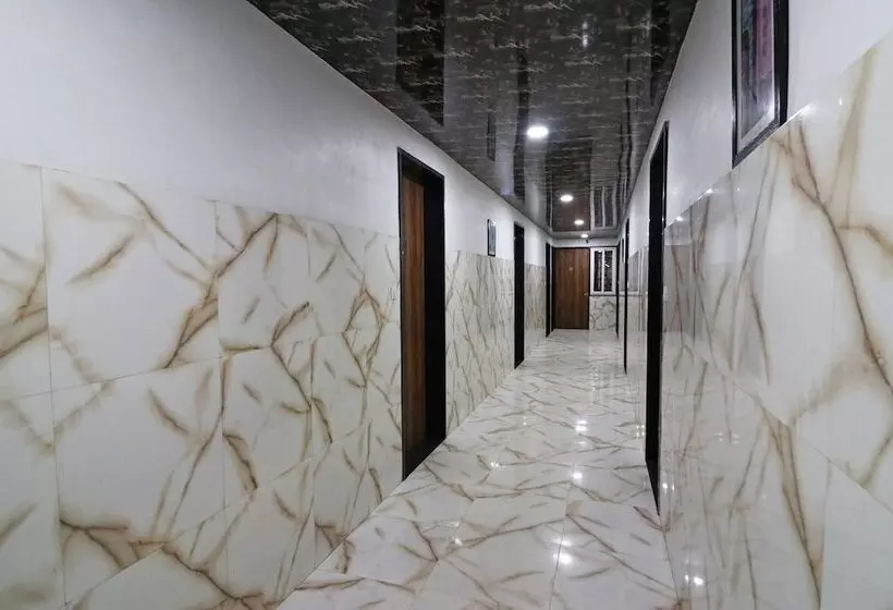 Hotelli Maha Nandini Resort By Oyo Rooms