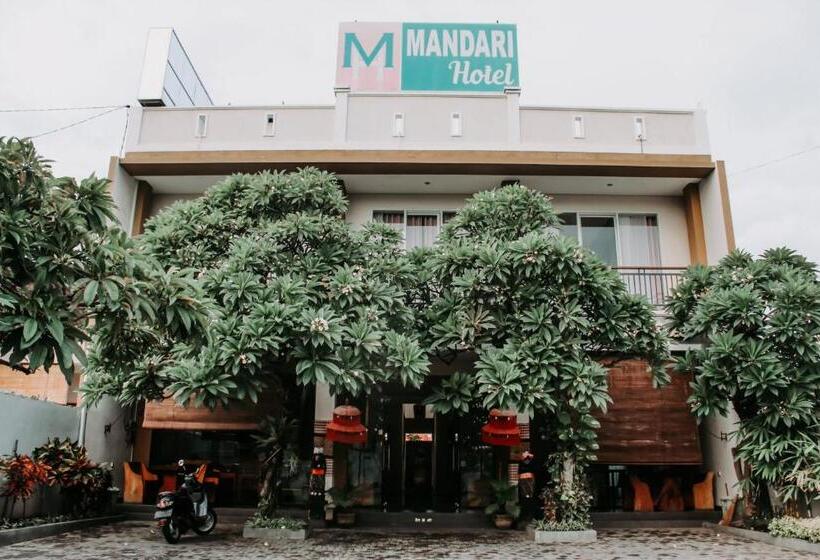 酒店 Mandari