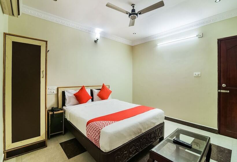 Отель Mmr Tower By Oyo Rooms