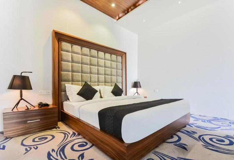 Hotell Solitaire Grand