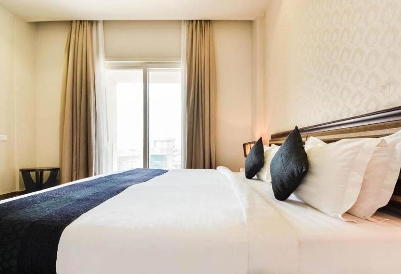 Hotell Solitaire Grand