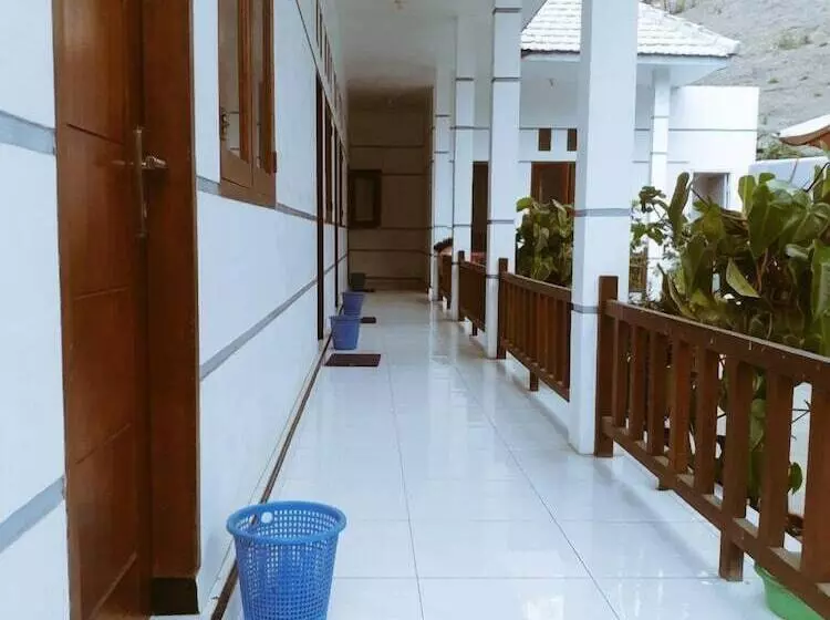 هتل Savana Guesthouse