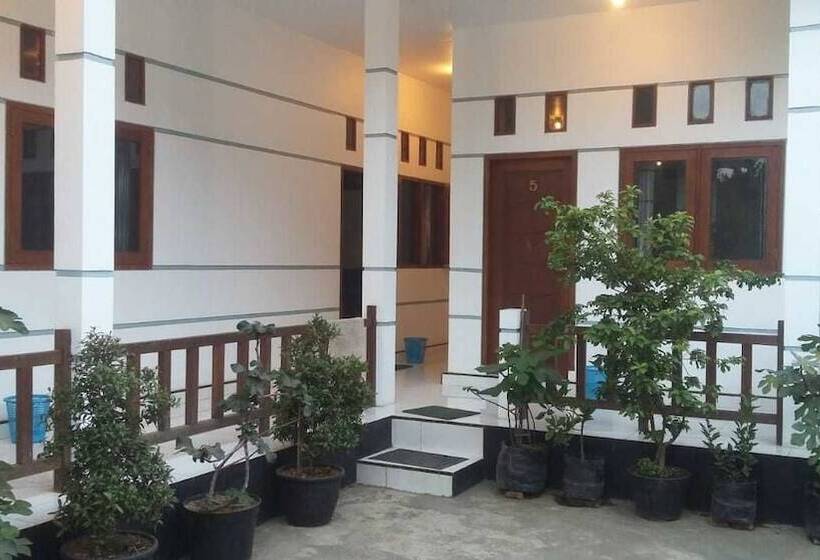 ホテル Savana Guesthouse