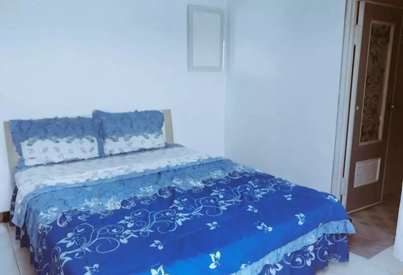 هتل Savana Guesthouse