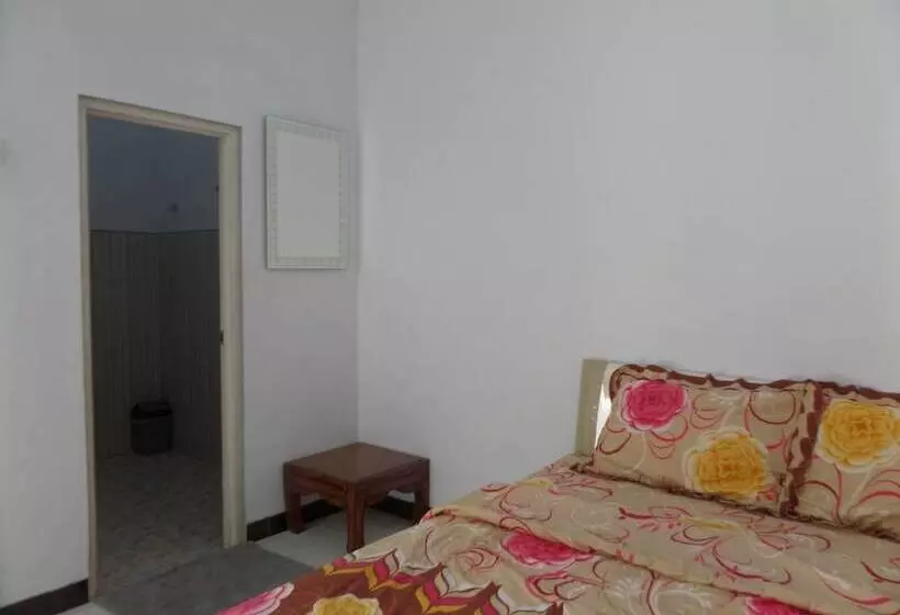 هتل Savana Guesthouse