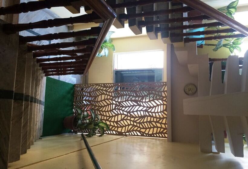 בית מלון כפרי Shivay Palace