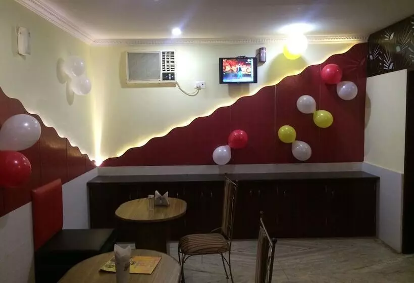 Hotelli Shivay Palace