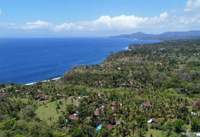 ペンション Frangipani Inn & Restaurant