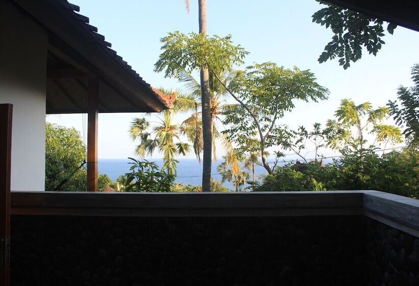 ペンション Frangipani Inn & Restaurant