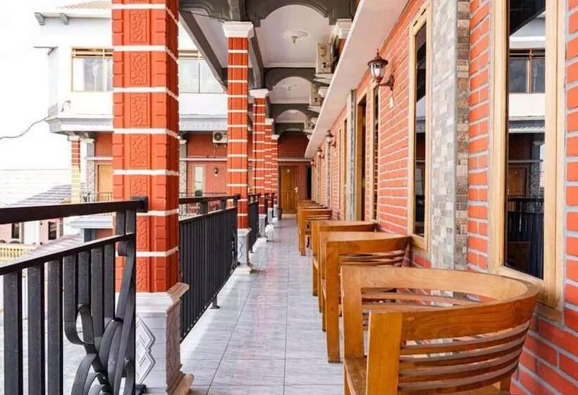 ペンション Reddoorz Near Jimbaran Market Bandungan