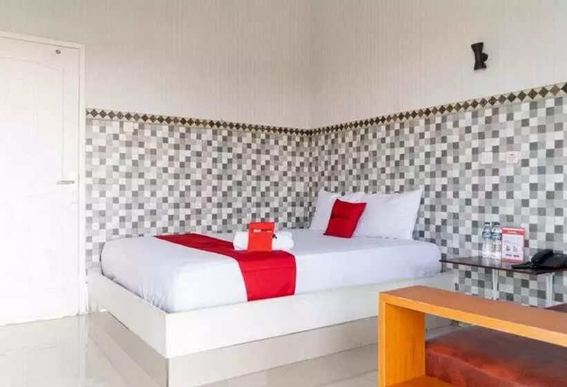 ペンション Reddoorz Near Jimbaran Market Bandungan