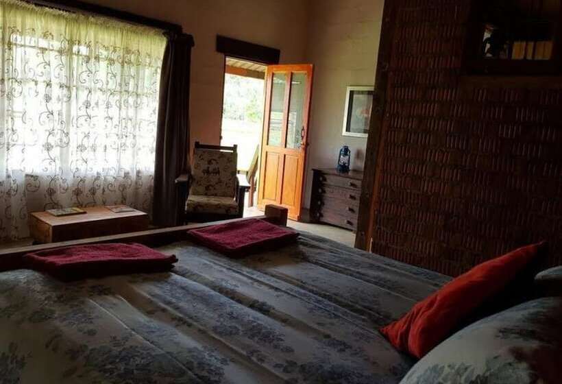 بنسيون The Hay Barn