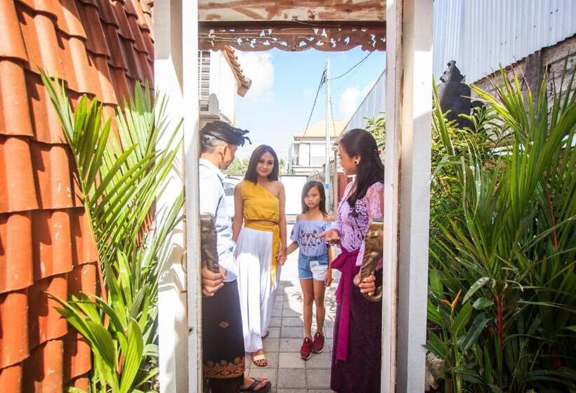 Bed and Breakfast Puri Lumbung Village