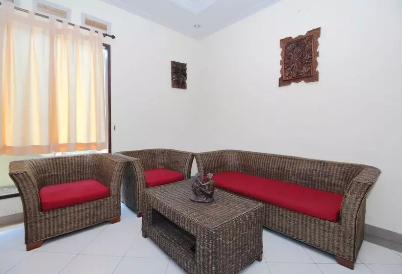 ホテル Airy Jimbaran Toyaning Gang Drupadi Satu 2 Bali