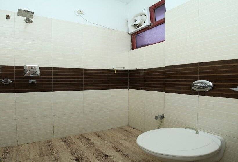 Отель Deep Palace