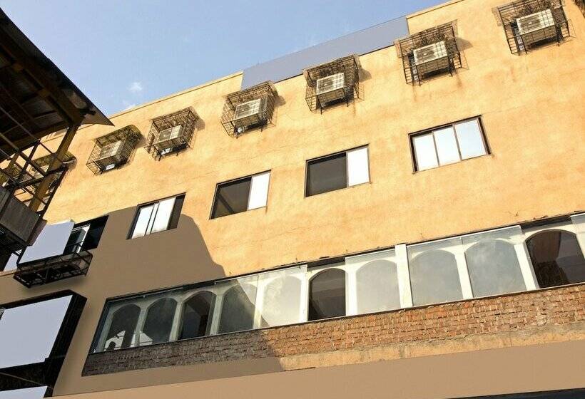 בית מלון כפרי Kalyan Nx By Oyo Rooms