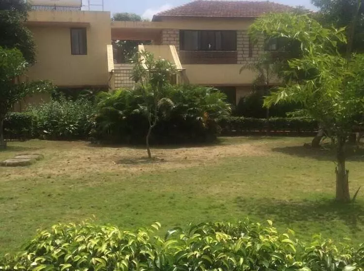 ホテル Shyam Farm House And Resort