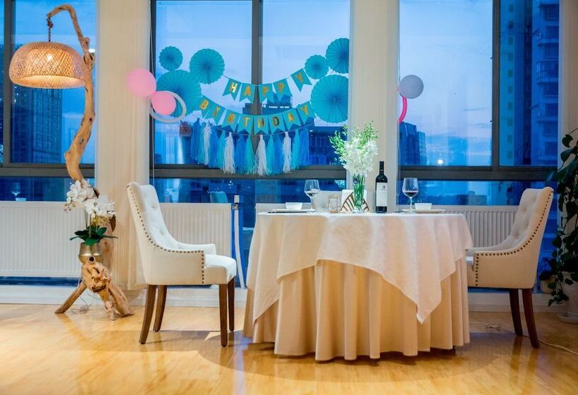 Отель White Waltz