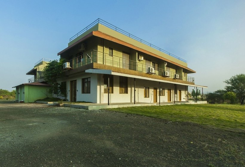 ペンション Sahyadri Farm 8 Wooden Cottages By Oyo Rooms