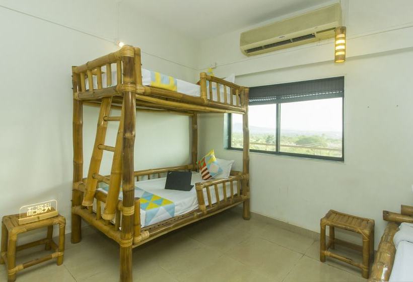 ペンション Sahyadri Farm 8 Wooden Cottages By Oyo Rooms