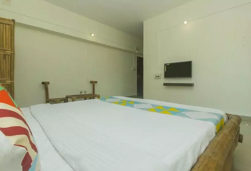 ペンション Sahyadri Farm 8 Wooden Cottages By Oyo Rooms
