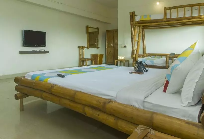 ペンション Sahyadri Farm 8 Wooden Cottages By Oyo Rooms