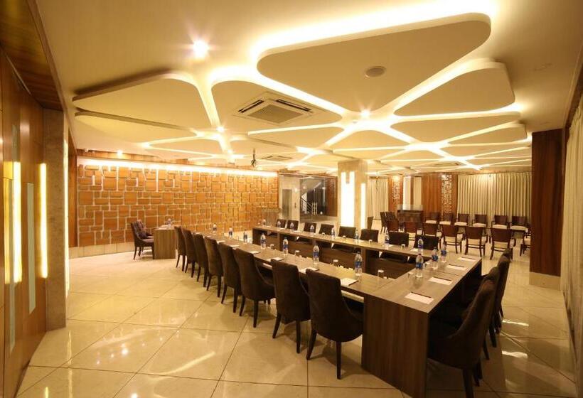 בית מלון כפרי Arizona Inn