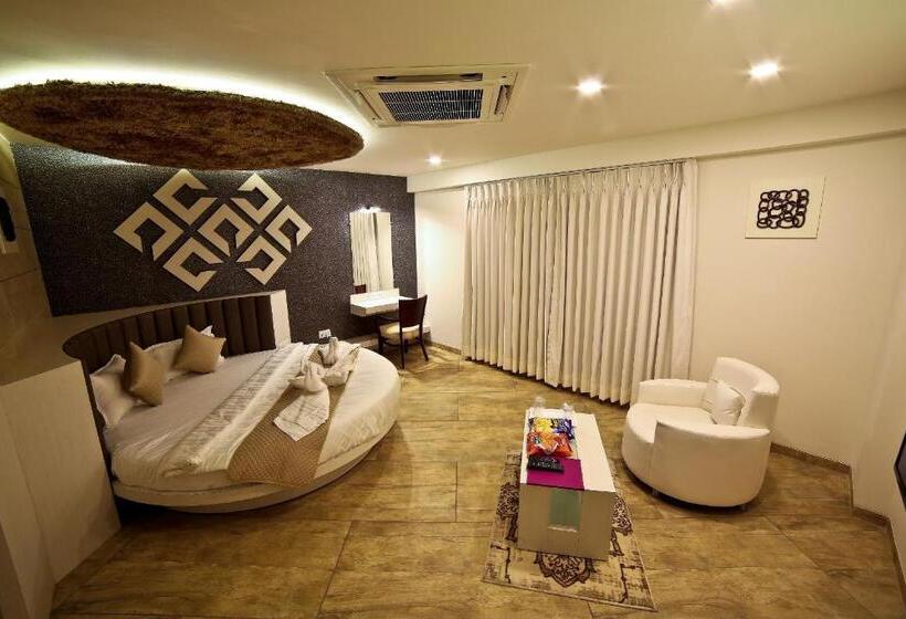 בית מלון כפרי Arizona Inn