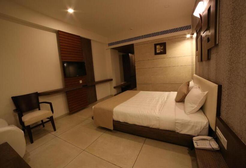 בית מלון כפרי Arizona Inn