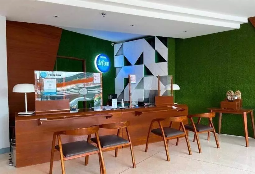 Hôtel Dafam Wonosobo