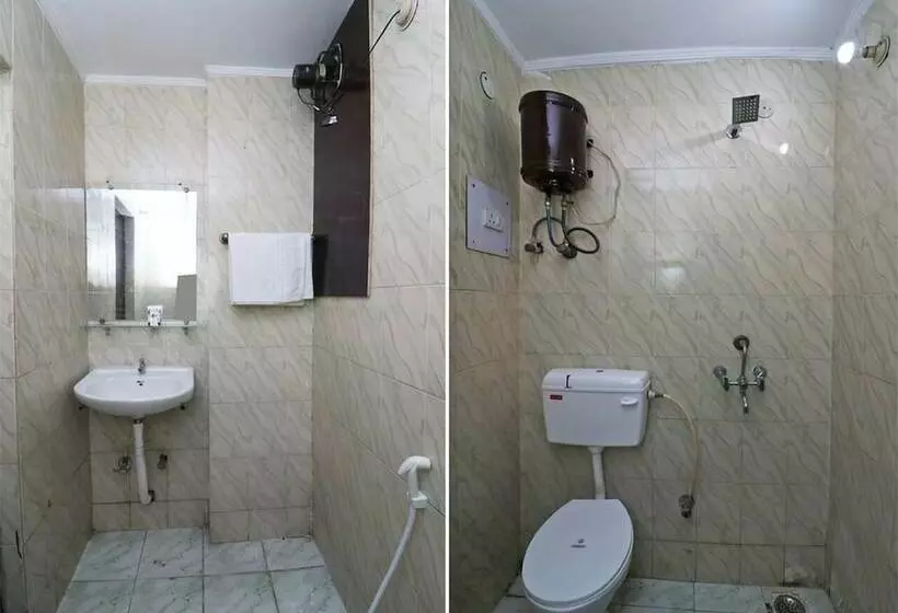 هتل Friends Club Resort & Restaurant