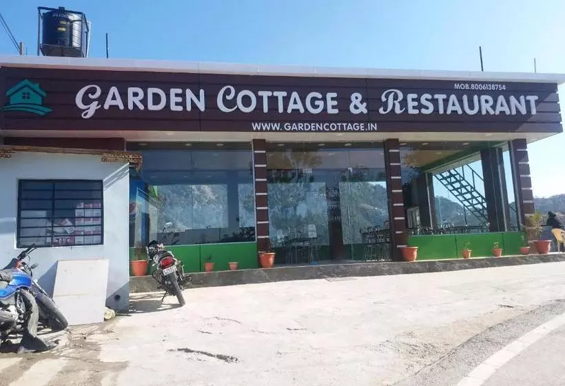 ホテル Garden Cottage