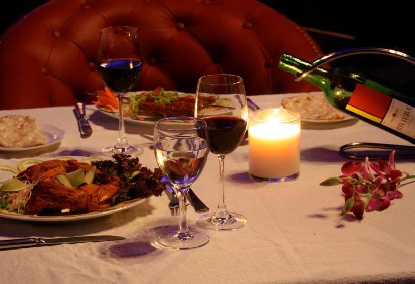 Hotelli Celestia Suites At Leonia