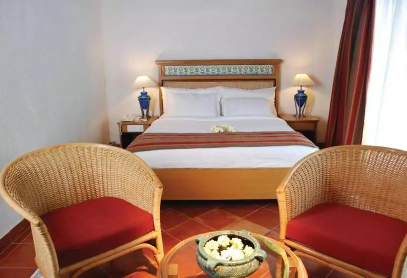 Hotelli Celestia Suites At Leonia