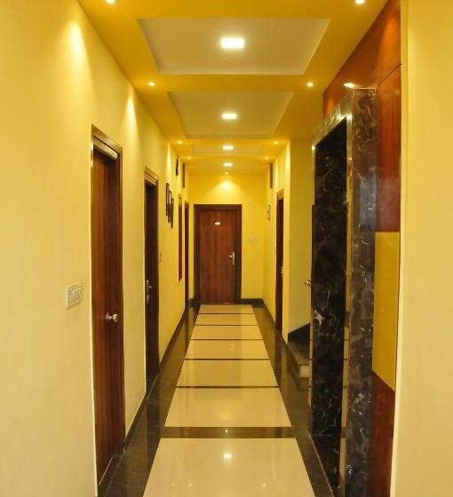 호텔 Pasupala Grand