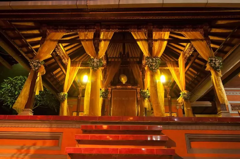 Majatalo Graha Purwaka Pangi