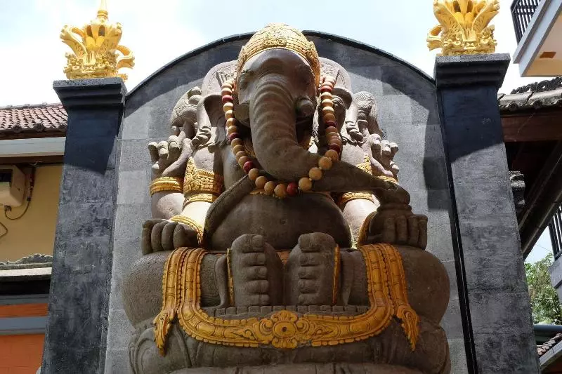 Majatalo Graha Purwaka Pangi