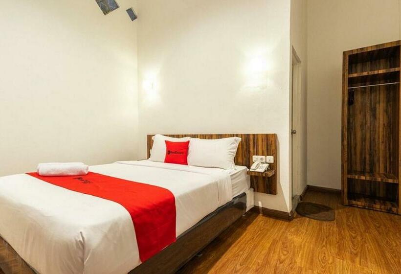 Pension Reddoorz @ Binjai