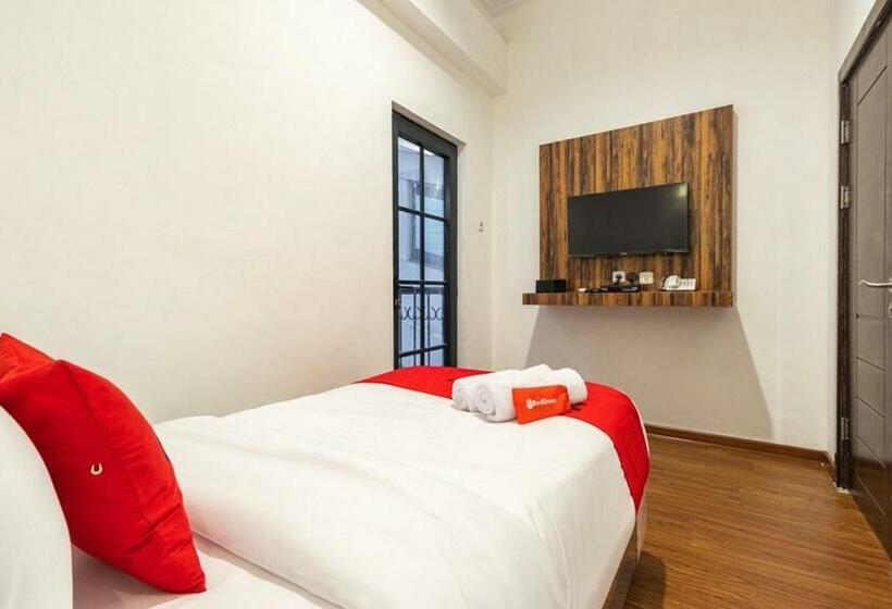 Pension Reddoorz @ Binjai