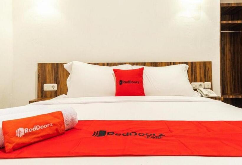 Pension Reddoorz @ Binjai