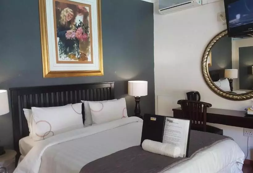 Majatalo Tropical Beach Boutique Guesthouse